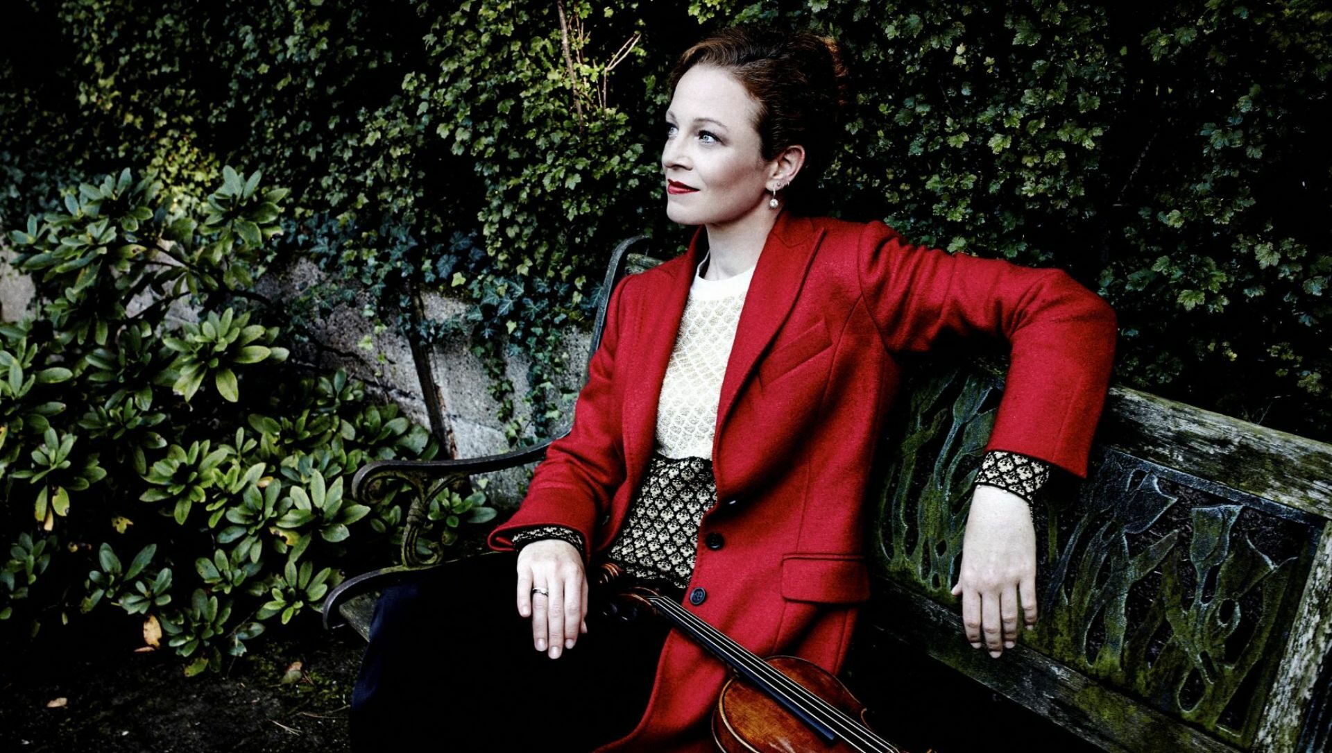 Carolin Widmann | © Lennard Rühle Carolin Widmann | © Lennard Rühle